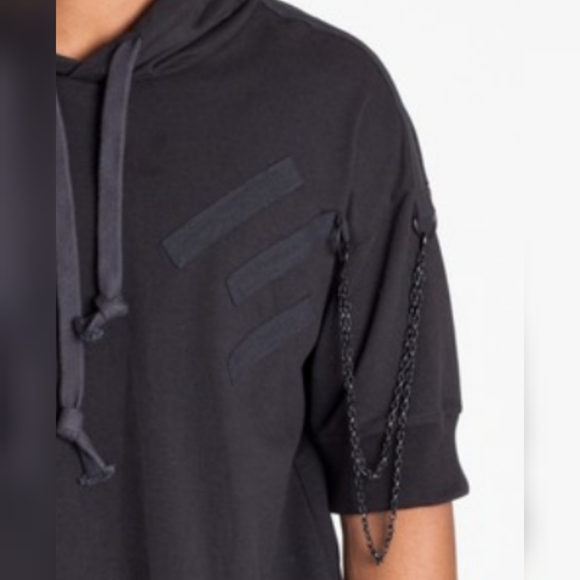 ❗SALE ❗Black Sweatshirt - Picture 2 of 5